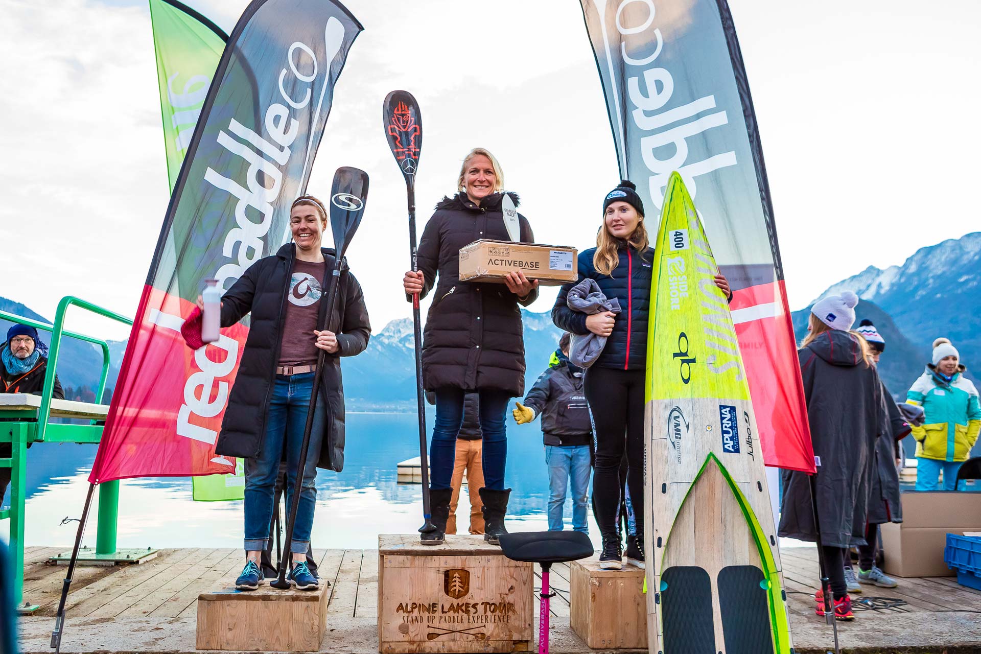 Sonni-Hoenscheid-Wins-2019-Gla-Gla-Race-womens-podium